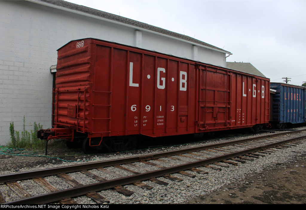 LGB Trains Boxcars 6913